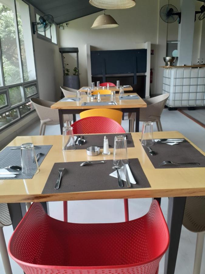 Residence Bertille Abidjan Cocody Экстерьер фото